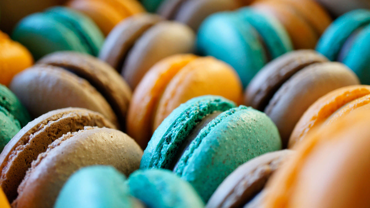 French Macarons Like a Pro online course cover by Lisa He
