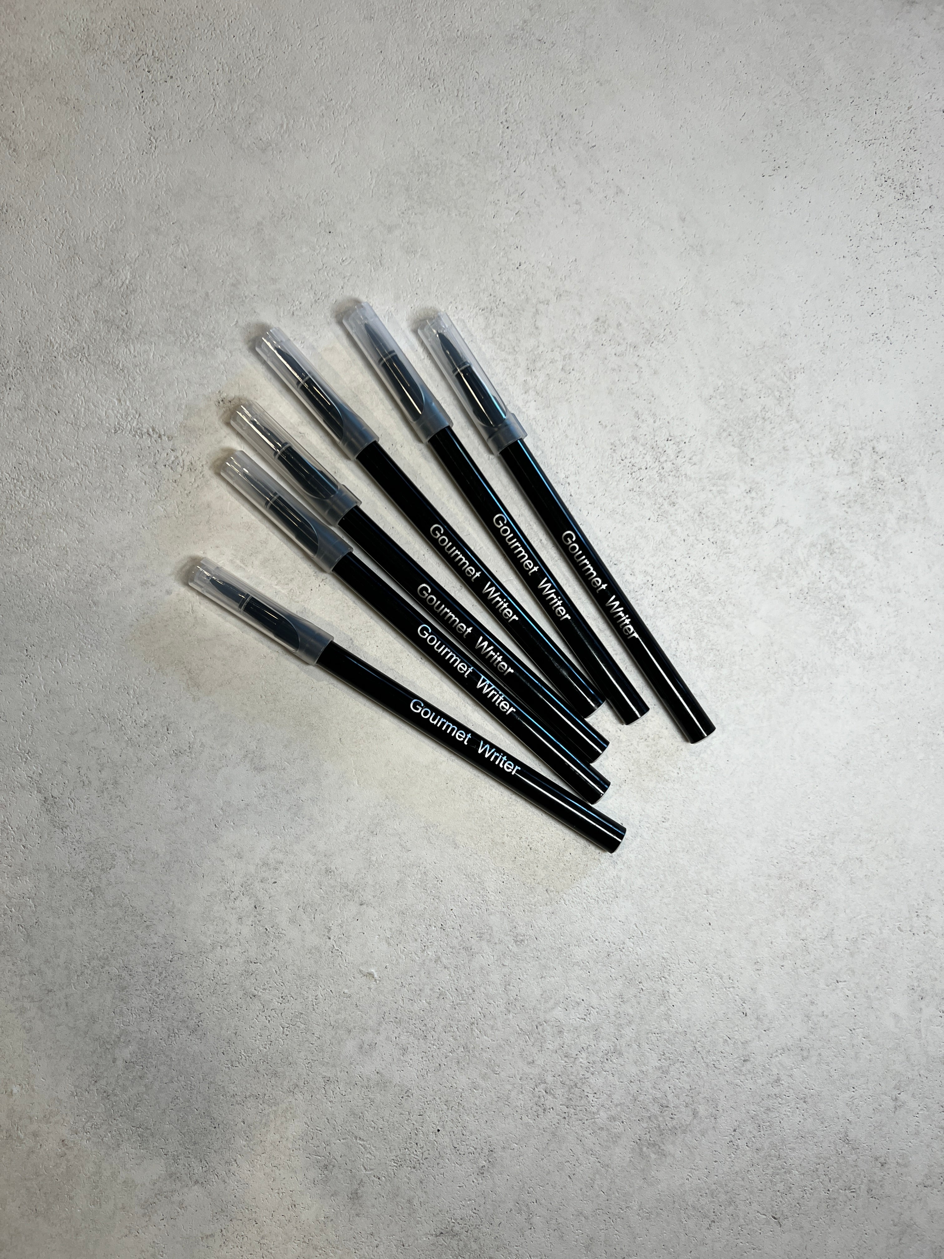 Edible brush pen - black