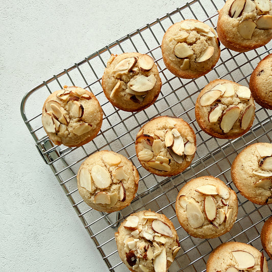 Brown butter financiers