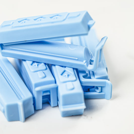 Borderlands Bakery rolling pin bag clips, peri-wrinkle blue, pack of 6