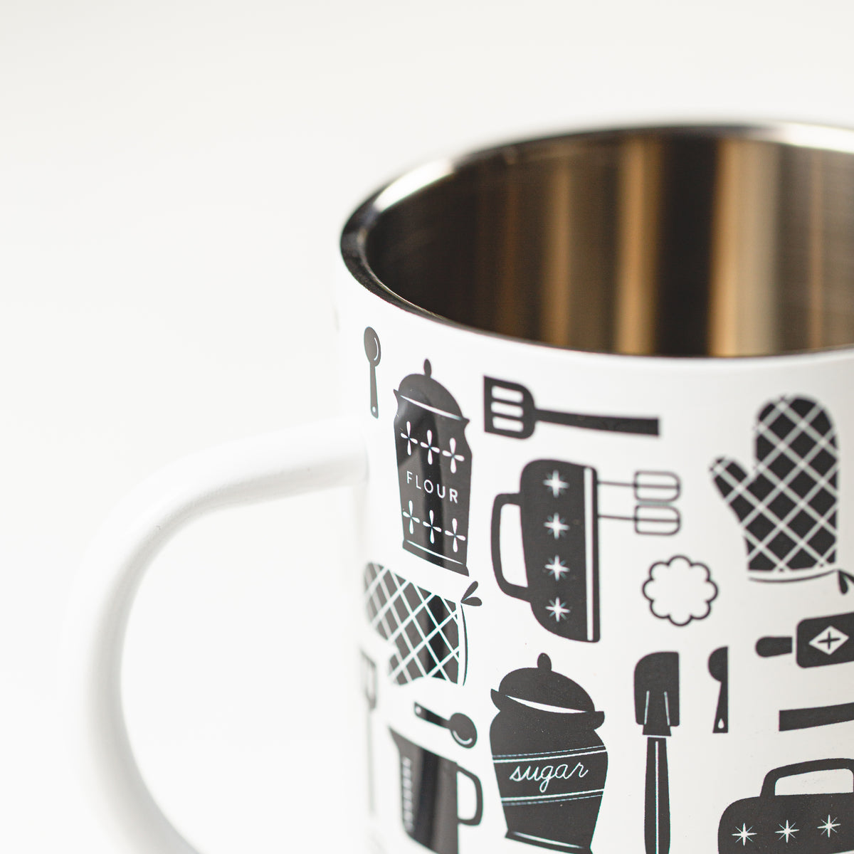 Stainless steel insulated bakery-themed mug, 15 oz