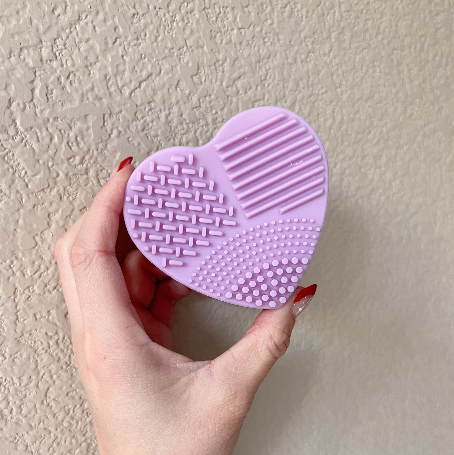 Heart Brush Cleaning Pad